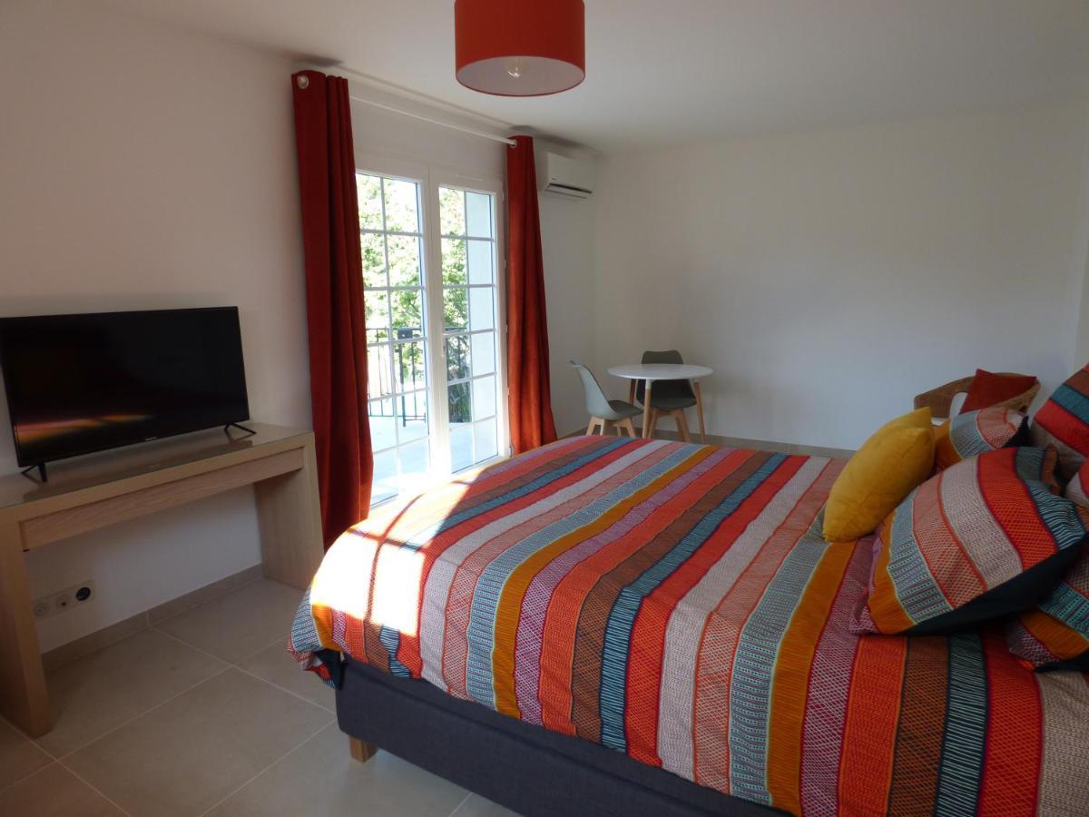 Bed and Breakfast Azurea à Valbonne Extérieur photo